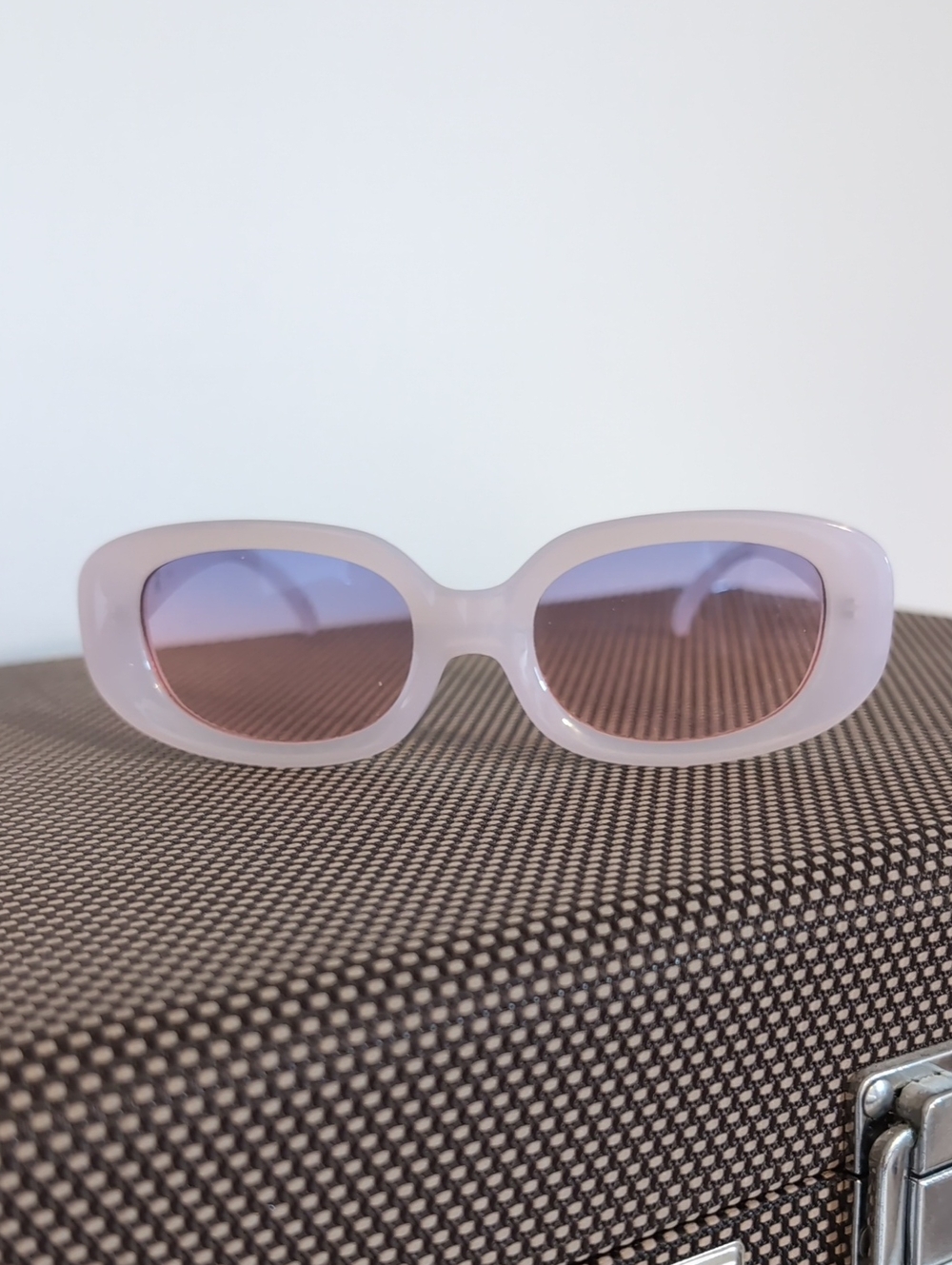 Juicy Couture Light Pink Rectangular Sunglasses with Rose-Tinted Lenses
